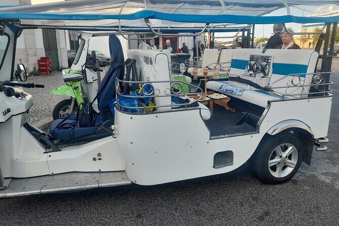 Private tapas tuk tuk tour through Lisbon - Price and Value