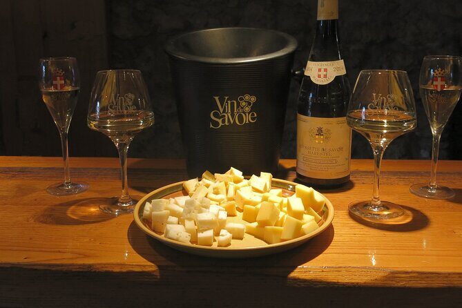 Private tasting of Savoie cheese and wine in Chamonix - A Taste of Savoy: Private Cheese and Wine Tasting in Chamonix
