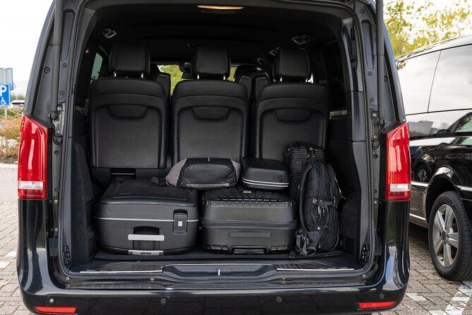 Private Taxi Airport Transfer to or from Schiphol Airport (AMS) - The Booking Experience and Overall Service