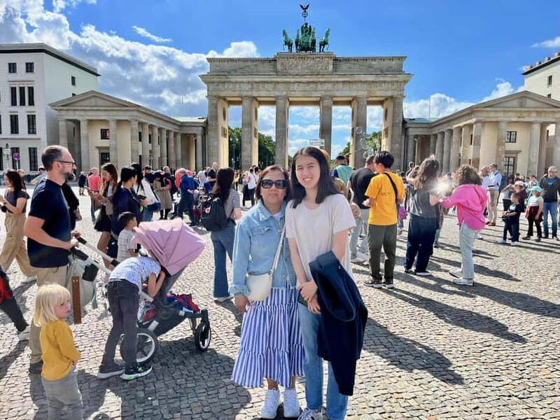 Private Taxi Tour through Berlin East and West and Kiez 4-6h - Frequently Asked Questions