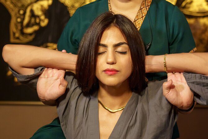 Private Thai Massage Session in Barcelona - Key Points