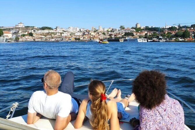 Private Tour 1h: Foz, Ribeira and Pte. D.luis, group price up to 6px - What Makes This Tour Stand Out