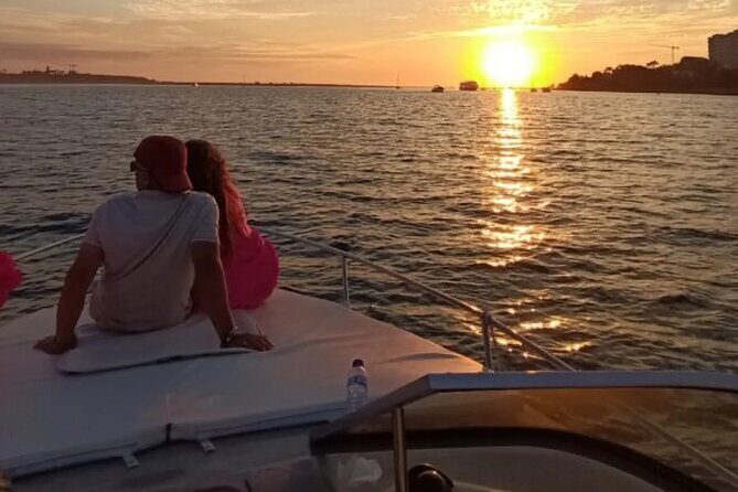 Private Tour 1h: Foz, Ribeira and Pte. D.luis, group price up to 6px - Who Is This Tour Best For?