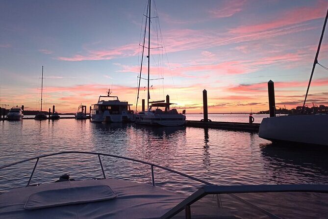 Private Tour 1h: Foz, Ribeira and Pte. D.luis, group price up to 6px - FAQ