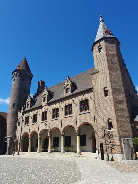 Private tour : Admire the Madonna of Michelangelo! - Key Points