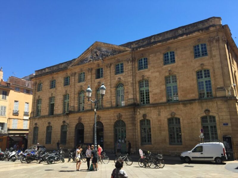 Private Tour Aix en Provence Cassis from Marseille - Who Should Book This Tour?