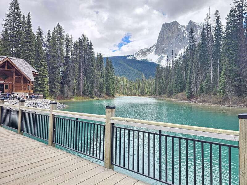 Private Tour Banff/Emerald Yoho Customized Sightseeing - Who Is This Tour Best For?