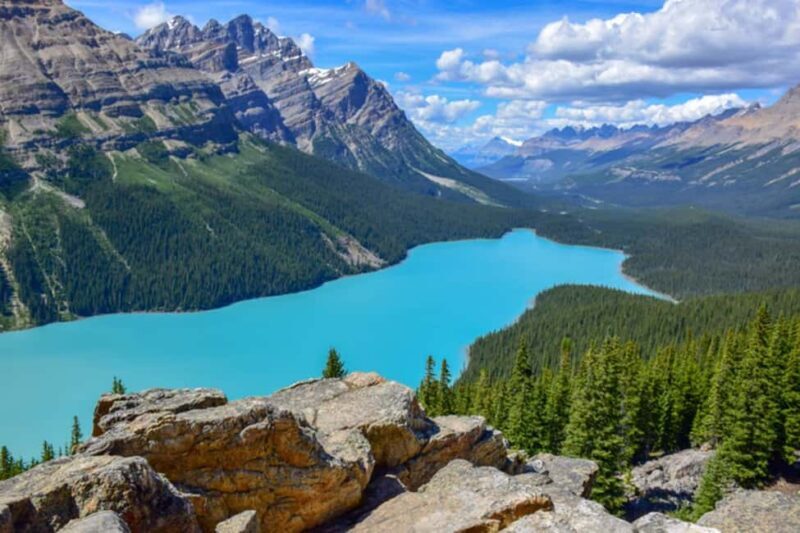 Private Tour: Banff, Moraine Lake, Lake Louise & Beyond - What It Feels Like on the Ground