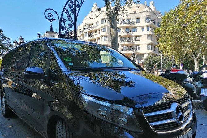 Private Tour Barcelona and Montserrat 8 Hours - What to Expect from the Tour