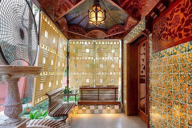 Private Tour Casa Vicens & Park Güell Tour with Official Guide - Who Should Consider This Tour?