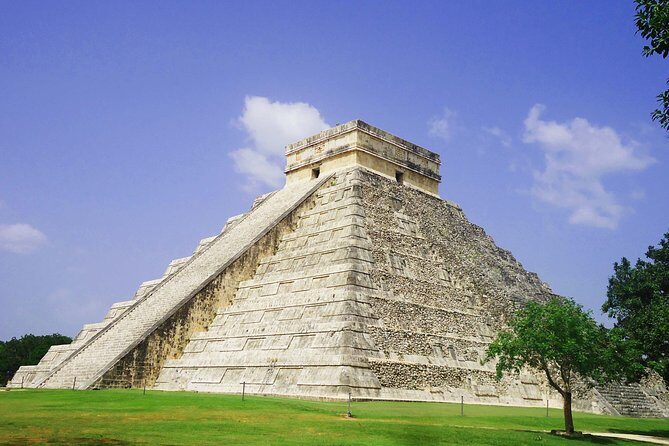 Private Tour Chichén Itzá from Playa del Carmen - Starting Early: Pickup and Transportation