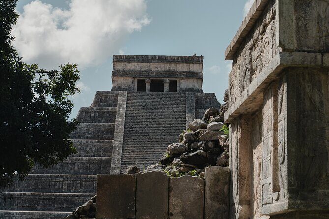 Private Tour Chichen Itza, Izamal , Cenote and Sabor Yucateco - The Cenote Experience: Nature and Relaxation
