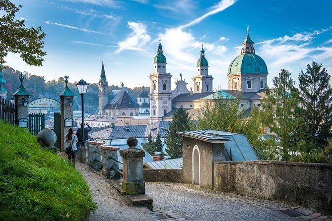 Private Tour: Discover Salzburg and the Stunning Lake District - Key Points