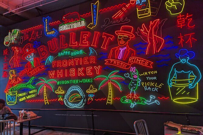 Private Tour Downtown to the Hollywood Sign in a 1965 Mustang - A Detailed Look at the Experience