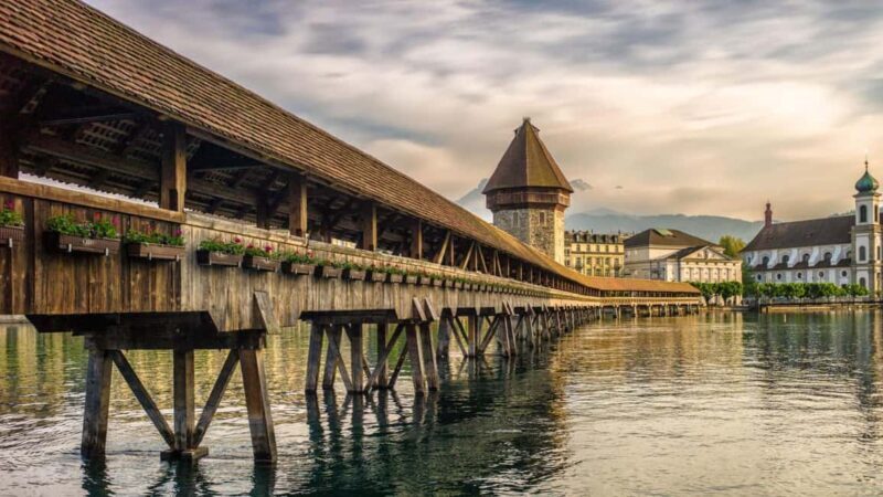 Private Tour Enchanting Lucerne and Mount Titlis with Pickup - Breakdowns of the Itinerary