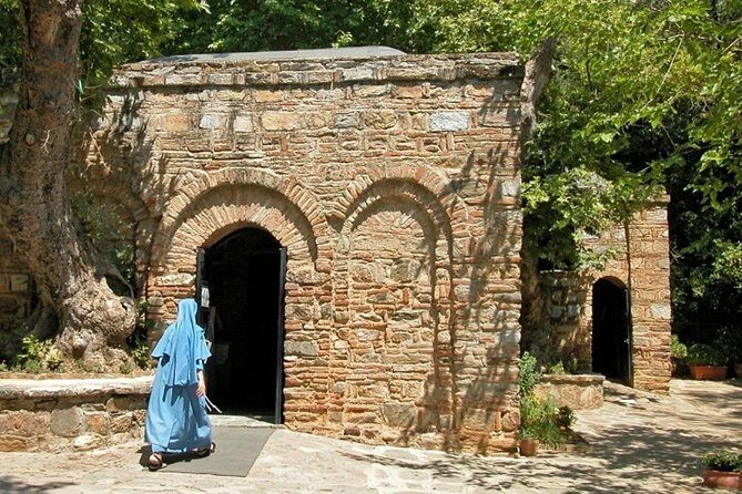 Private Tour: Ephesus and St. Mary's House from Izmir with Lunch - A Closer Look at the Tour Experience