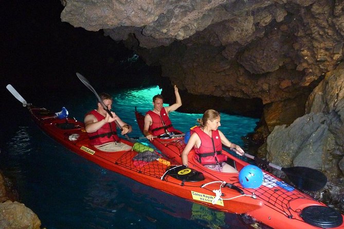 Private Tour explore Vulcano Island by Kayak & Coasteering - East Coast Route: Caves, Arches, and a Thermal-Cave Moment