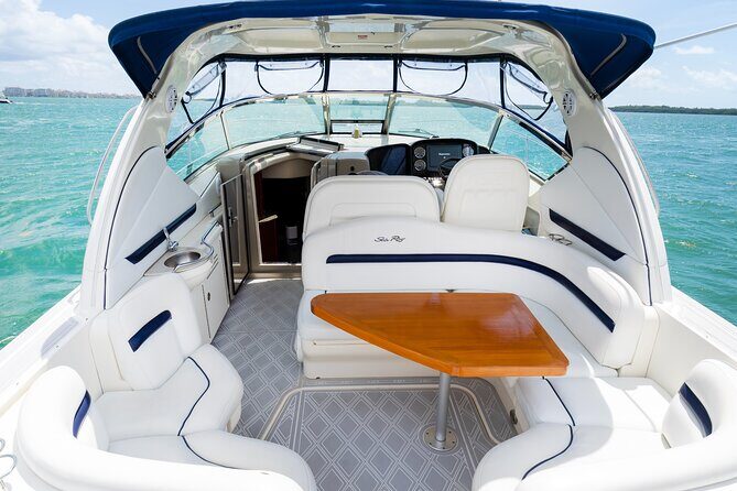 Private tour for 12 people on a 40 ft Yacht, Ft Lauderdale bay - FAQ
