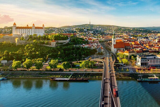Private Tour from Budapest to Prague Sightseeing - What the Reviews Say: Honest Insights from Past Travelers