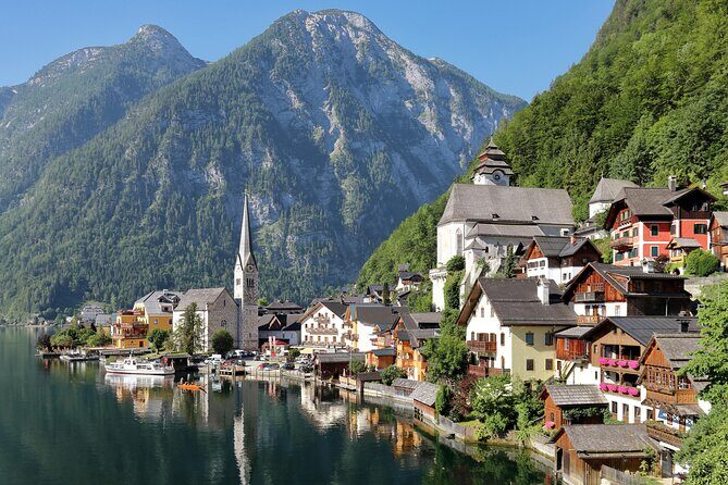 Private Tour from Vienna-Bratislava to Wachau-Hallstatt-Salzburg - Who Is This Tour Best For?