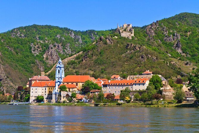 Private Tour from Vienna to Melk and Dürnstein - Key Points