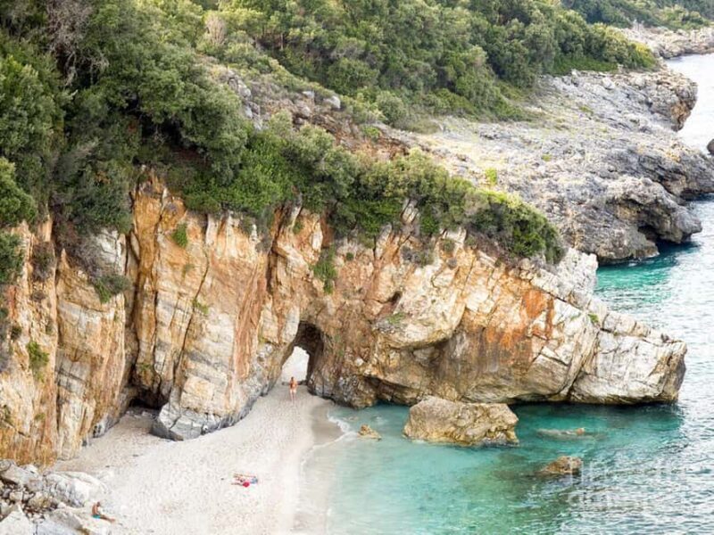 Private Tour from Volos: Tsagkarada & Mylopotamos Beach - An In-Depth Look at the Tour Experience