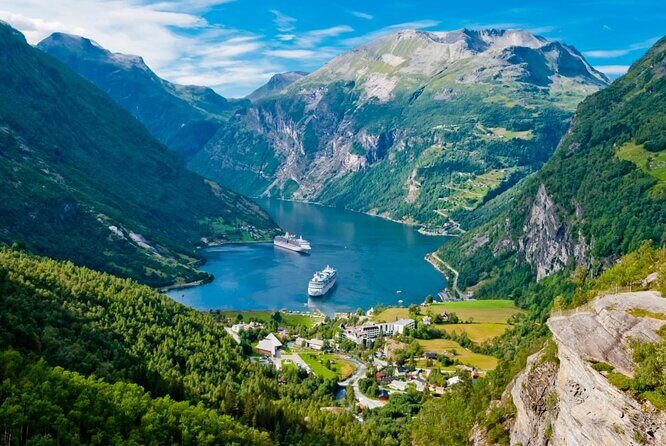 Private tour Geiranger and Glaciers 1 to 15 people - Exploring Norway’s Natural Wonders: A Review of the Private Geiranger and Glaciers Tour