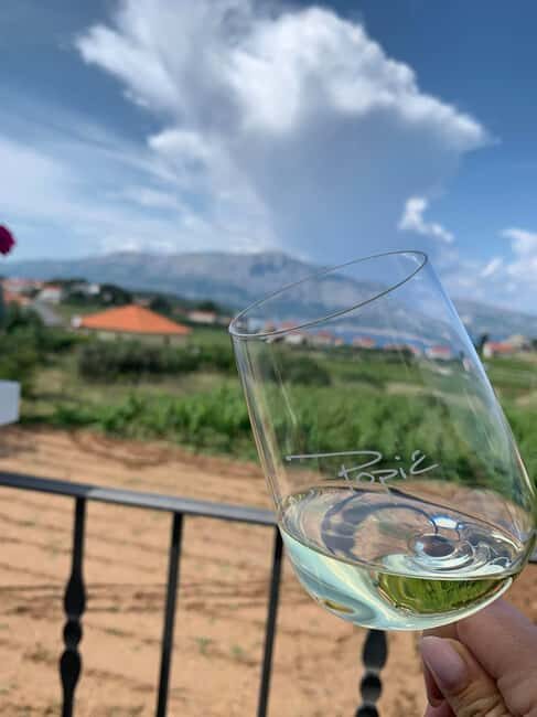 Private tour Gin, Honey and Wine, Discover Korcula - What Makes This Tour Stand Out?