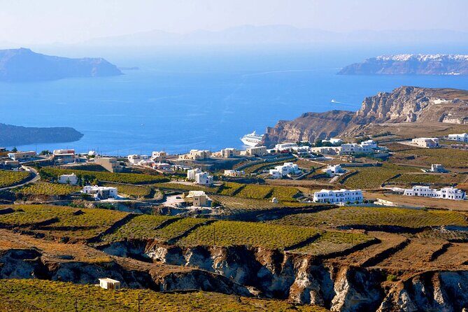 Private Tour: Great Wines and Famous Towns of Santorini - A Closer Look at What the Tour Offers