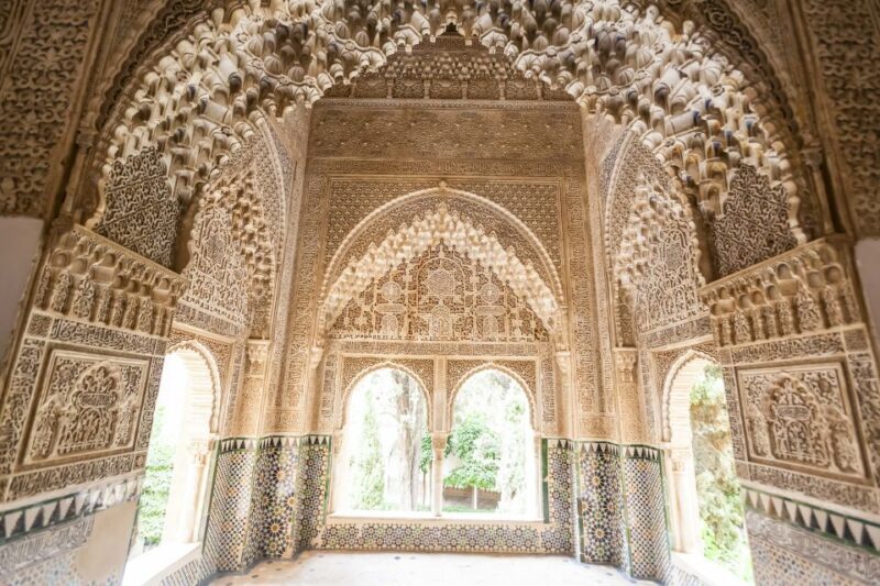 Private tour in all complete complex of Alhambra with ticket - Final Thoughts: Is This Tour Right for You?