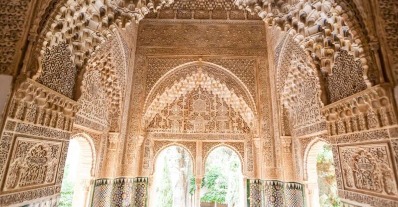Private tour in all complete complex of Alhambra with ticket - Frequently Asked Questions