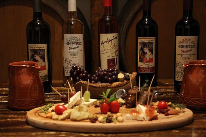 Private Tour in Historic Estate in Monemvasia with wine-olive oil tasting & meal - FAQs