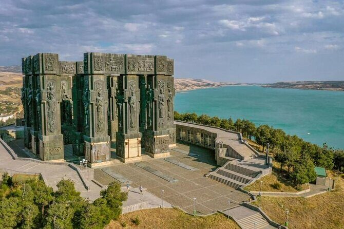 Private Tour in Mtskheta , Jvari and Tbilisi - A Deep Dive into the Tour Experience