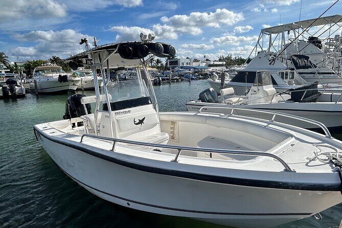 Private Tour in the Bay of Cancun - Third Stop: Beachside Lunch or Restaurant Visit