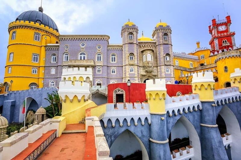 Private Tour Lisbon:Pena Palace, Sintra+Obidos/Nazare/Fatima - FAQ