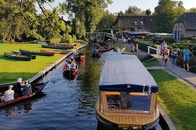 Private tour (max 3 per) to Giethoorn & Canal ride from Amsterdam - Discovering Giethoorn & Dutch Countryside: A Practical Look at a Private Tour from Amsterdam