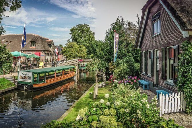 Private tour (max 3 per) to Giethoorn & Canal ride from Amsterdam - Who Is This Tour Best For?