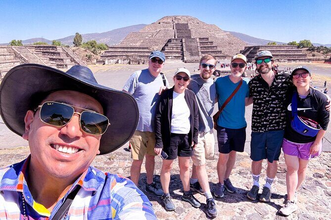 Private Tour: Mexico City to Pyramids/Basilica of Guadalupe. - Key Points