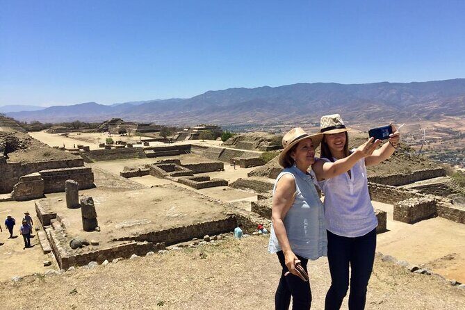 Private Tour, Monte Alban, Alebrijes & Atzompa ceramic - Analyzing the Value