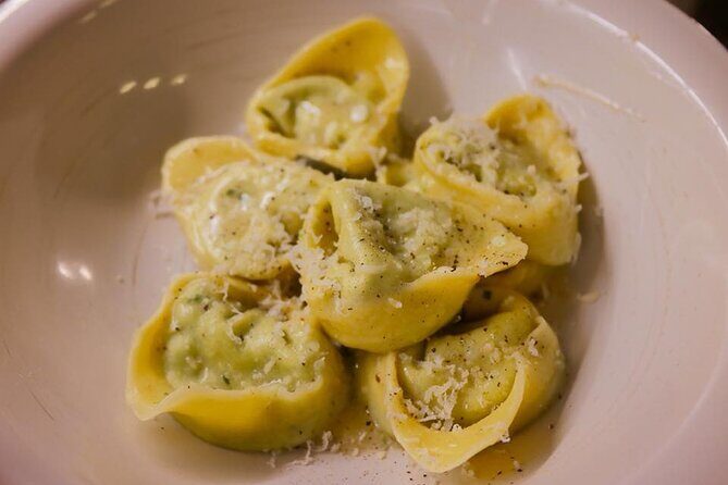 Private Tour of a traditional Acetaia, Modena tastes, and its UNESCO heritage - An In-Depth Look at the Tour Itinerary