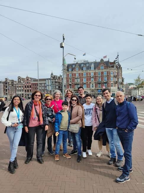 Private tour of Amsterdam with Portuguese-speaking guide - The Complete Picture of the Tour