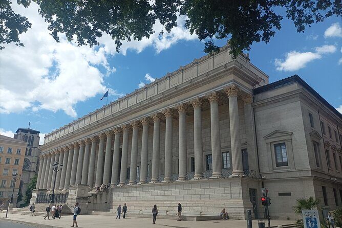 Private tour of Lyon with an official guide - What’s Included and What’s Not