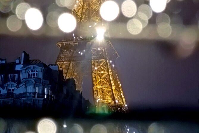 Private Tour of Paris in a convertible citroën 2CV - A Closer Look at the Experience