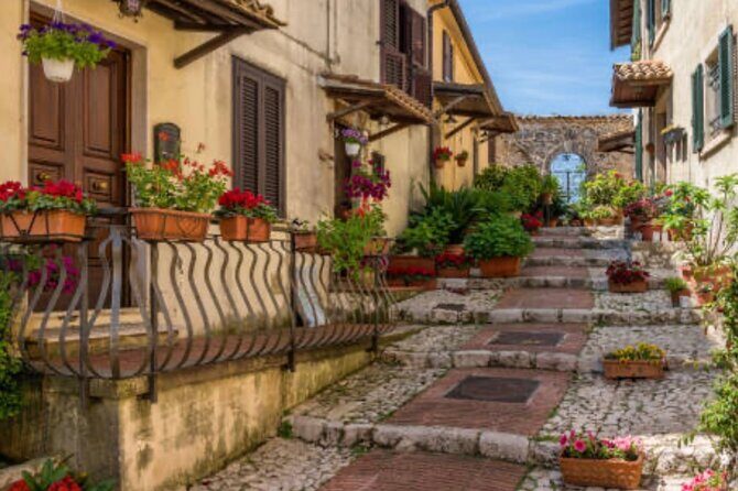 Private tour of Taormina, Castelmola, Isola bella for small groups - The Sum Up