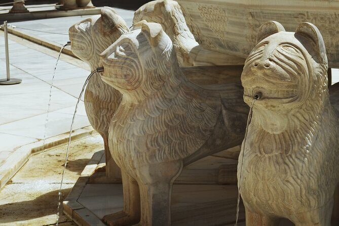 Private Tour of the Alhambra to travel back in time. NO TICKETS - What to Expect from the Tour