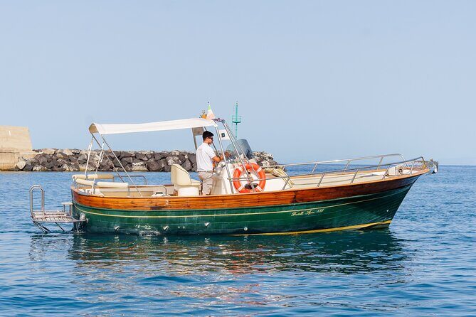 Private tour of the island of Ischia on a Fratelli Aprea gozzo - The Itinerary in Detail