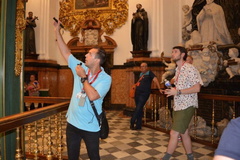 Private Tour of the Mosque-Cathedral and Jewish Quarter - What Past Travelers Are Saying