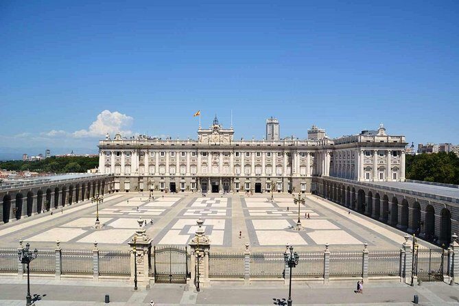 Private tour of the Royal Palace of Madrid - Who Should Book This Tour?