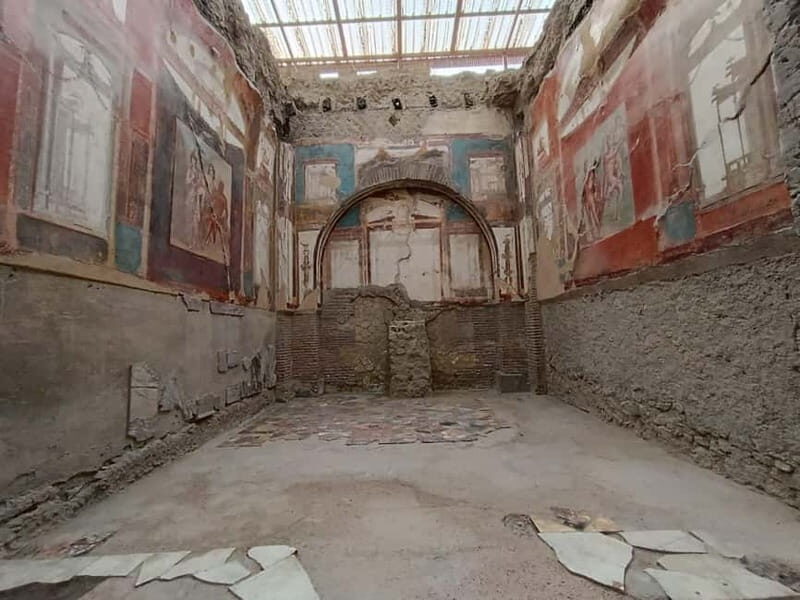 Private Tour of the Ruins of Herculaneum and Vesuvius: with Tickets Included - Key Points