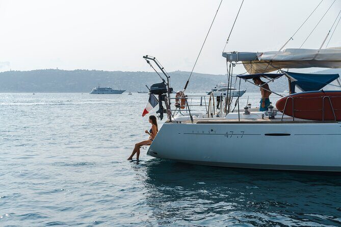 Private tour on a sailboat with apéritif at sunset on Antibes - Authentic Traveler Feedback